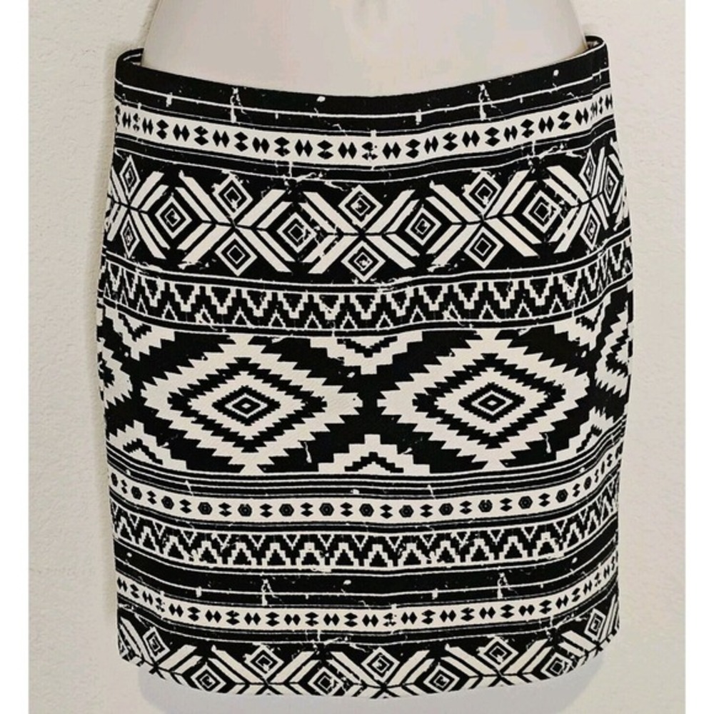 Harlowe & Graham Skirt Womens Small Geometric Stretchy Y2K Black White Pencil
